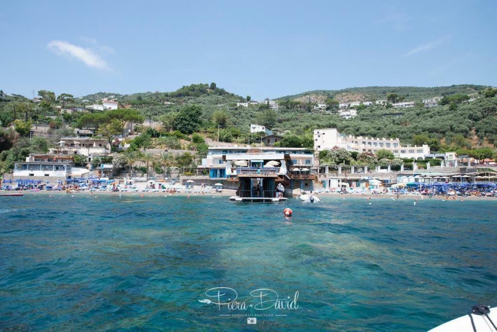 Lo Scoglio Hotel Marina del Cantone Екстериор снимка