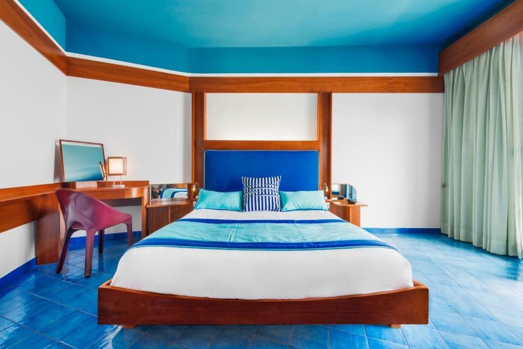 Lo Scoglio Hotel Marina del Cantone Екстериор снимка